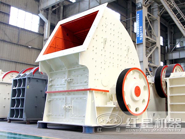 重錘式破碎機(jī) 重錘式破碎機(jī)