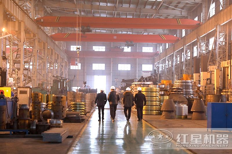 紅星石子粉碎機(jī)生產(chǎn)車(chē)間 紅星石子粉碎機(jī)生產(chǎn)車(chē)間