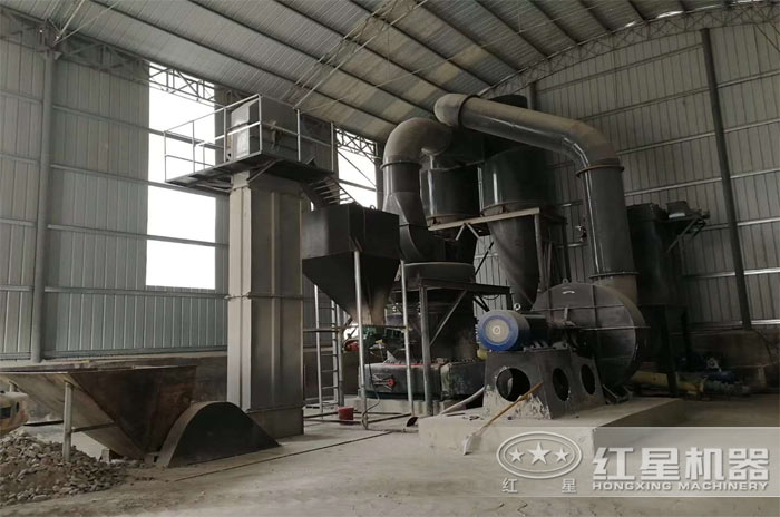 磨粉現(xiàn)場實拍圖 磨粉現(xiàn)場實拍圖