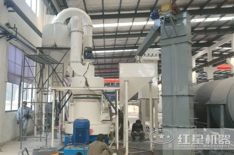 雷蒙磨粉機(jī)可以將鋁礬土磨成250目的細(xì)粉嗎？怎樣調(diào)雷蒙磨粉子粗細(xì)？