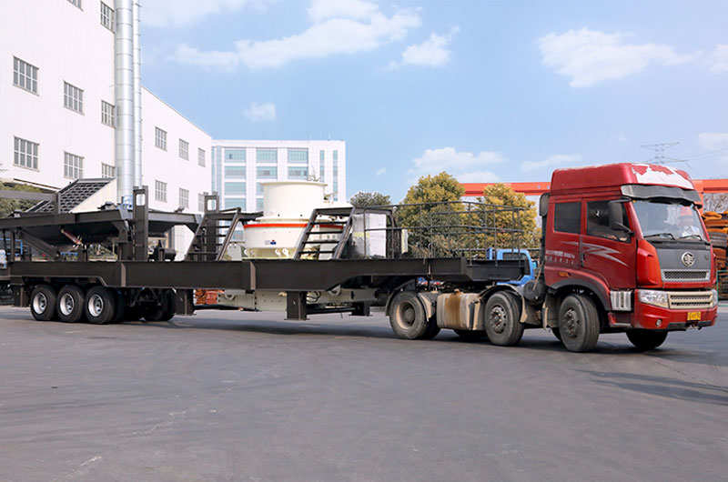 移動(dòng)制砂機(jī)發(fā)貨現(xiàn)場(chǎng) 移動(dòng)制砂機(jī)發(fā)貨現(xiàn)場(chǎng)