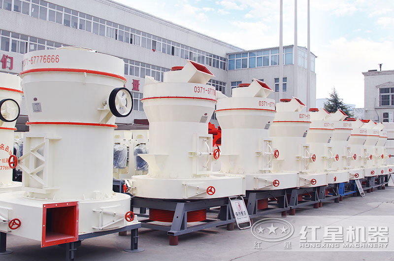 雷蒙磨粉機設(shè)備實拍 雷蒙磨粉機設(shè)備實拍