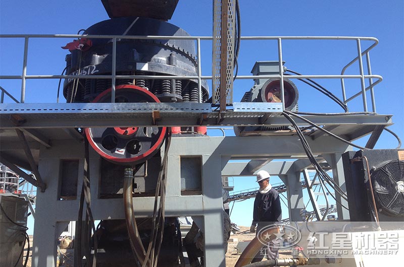 經(jīng)常做好電機(jī)維護(hù)對(duì)900圓錐破碎機(jī)正常運(yùn)行很有必要 經(jīng)常做好電機(jī)維護(hù)對(duì)900圓錐破碎機(jī)正常運(yùn)行很有必要