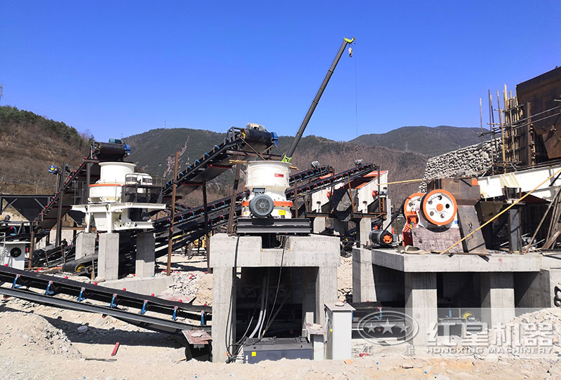 日產(chǎn)3000噸機(jī)制砂生產(chǎn)線設(shè)備有哪些_處理青石、河卵石等