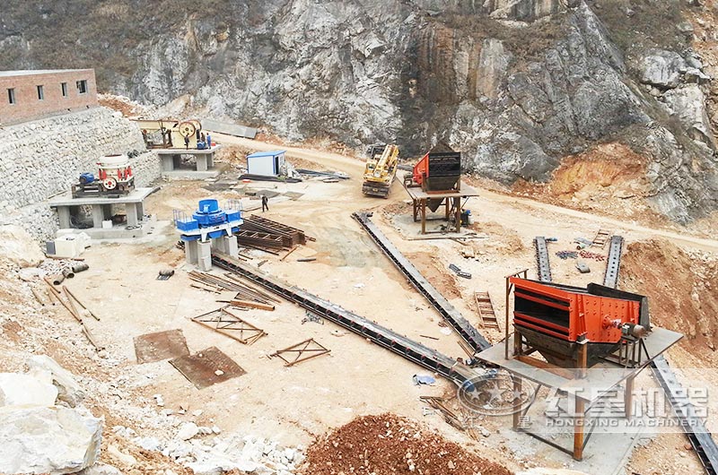 制砂機(jī)安裝現(xiàn)場 制砂機(jī)安裝現(xiàn)場