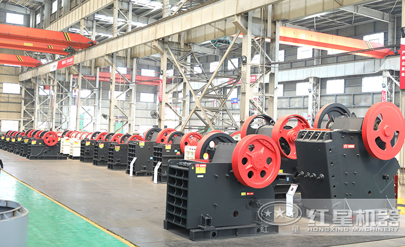 粗料破碎機(jī)-鄂破車間現(xiàn)貨，型號不同價格不等