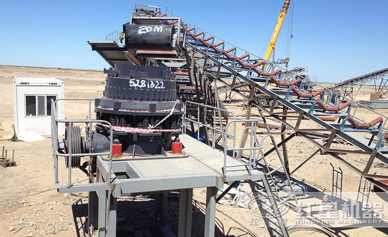 復(fù)合圓錐破碎機生產(chǎn)現(xiàn)場 復(fù)合圓錐破碎機生產(chǎn)現(xiàn)場