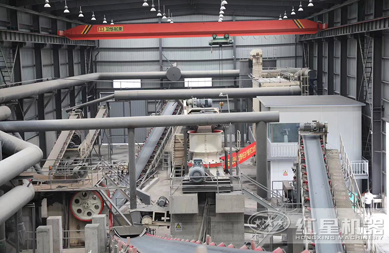 破碎生產(chǎn)線中常用的碎石機有哪些？全套生產(chǎn)方案配置